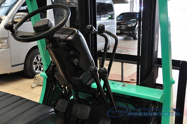 ขายรถโฟล์คลิฟท์มือสอง MITSUBISHI รุ่น FG15  ราคา 160,000 บาท นำเข้าจากประเทศญี่ปุ่น 100\% ไม่เคยใช้งานในประเทศไทย