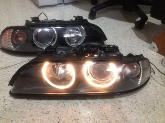 ไฟหน้า BMW E39 วงเเหวนโปรเจ็กเตอร์ของเก่าญี่ปุ่นเเท้สภาพสวย