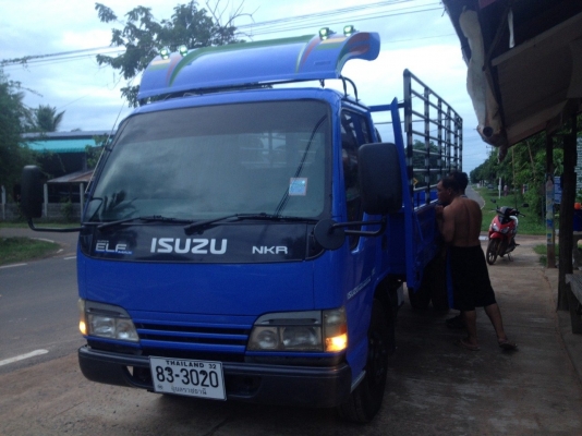 ISUZU6ล้อ ปี48เครื่อง130แรงเทอร์โบ สภาพดีพร้อมใช้