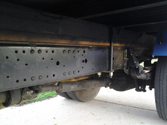 ISUZU6ล้อ ปี48เครื่อง130แรงเทอร์โบ สภาพดีพร้อมใช้