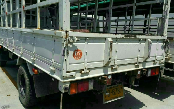 หกล้อ ฮีโน้ XZU-150 hp ปี55 สภาพสวยเดิมๆ ยาว5เมตร.เล่มทะเบียน/โอน ราคา 690,000บ แบบเบาๆ