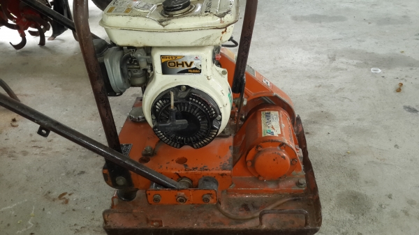 เครื่องตบเดิน ใหญๆ .50 x .50 รหัส c - 2