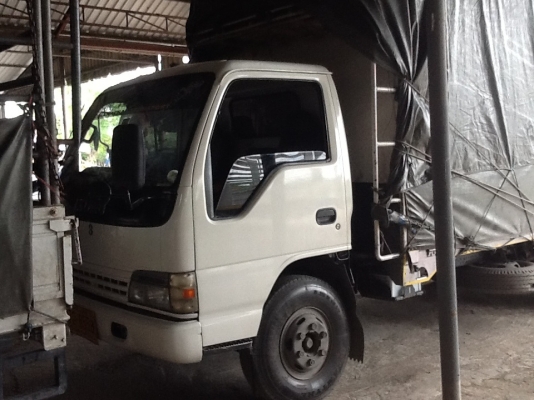 ขายด่วน 6.ล้อ150 แรงม้า พร้อมใช้  ยาว 5.5 เมตร