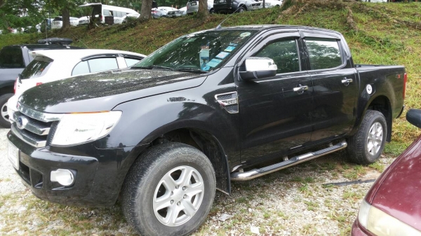 ขายดาวน์รถกระบะ Ford All New Ranger รุ่นปี 2012 ขายดาวน์รถกระบะ Ford All New Ranger รุ่นปี 2012