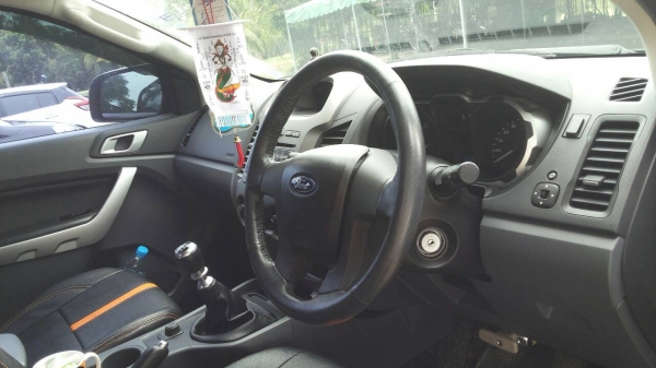 ขายดาวน์รถกระบะ Ford All New Ranger รุ่นปี 2012 ขายดาวน์รถกระบะ Ford All New Ranger รุ่นปี 2012