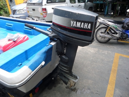 เรือไฟเบอร์ 3 ลอน 13 ฟุต พร้อมเครื่อง YAMAHA 30 แรง + ถังน้ำมัน