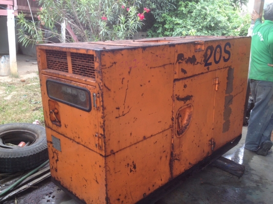 ขายเครื่องปั่นไฟสภาพดี มือสองจากญี่ปุ่น พร้อมใช้งาน