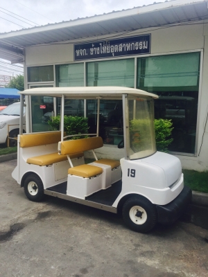 รถกอล์ฟไฟฟ้า 2 ตอน 4 ที่นั่ง ยี่ห้อHITACHI รถกอล์ฟไฟฟ้า 2 ตอน 4 ที่นั่ง ยี่ห้อHITACHI