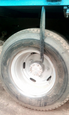 รถบรรทุก 6 ล้อกลาง ks