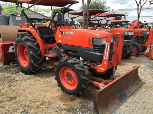 รถไถมือสอง สภาพดี L4508 สวยๆ โทร 081-8536633 น้องกิ๊กกี๋คะ