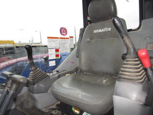 ขายรถแบคโฮ KOMATSU PC78UU-6 รุ่นใหม่ ปี 2002 คอลโทรลสั้น ปั้มนิ้ว แอร์เย็น รถนอกนำเข้าเองจากญี่ปุ่น มีVDOการทำงานครับ ขายรถแบคโฮ KOMATSU PC78UU-6 รุ่นใหม่ ปี 2002 คอลโทรลสั้น ปั้มนิ้ว แอร์เย็น รถนอกนำเข้าเองจากญี่ปุ่น มีVDOการทำงานครับ