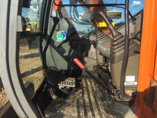 ขายรถแบคโฮ HITACHI ZX75US ปี 2003 คอลโทรลสั้น ปั้มนิ้ว รถนอกนำเข้าเองจากญี่ปุ่น มีVDOการทำงานครับ