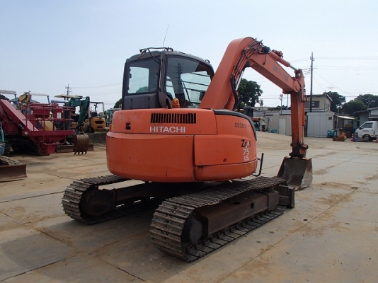 ขายรถแบคโฮ HITACHI ZX75US ปี 2003 คอลโทรลสั้น ปั้มนิ้ว รถนอกนำเข้าเองจากญี่ปุ่น มีVDOการทำงานครับ