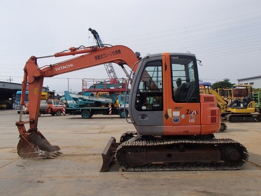ขายรถแบคโฮ HITACHI ZX75US ปี 2003 คอลโทรลสั้น ปั้มนิ้ว รถนอกนำเข้าเองจากญี่ปุ่น มีVDOการทำงานครับ