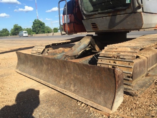 ขายรถแบคโฮ HITACHI ZX75US ปี 2003 คอลโทรลสั้น ปั้มนิ้ว รถนอกนำเข้าเองจากญี่ปุ่น มีVDOการทำงานครับ