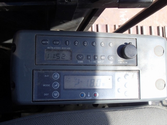 ขายรถแบคโฮ KOBELCO SK135SR YY04 ปี 2008 สภาพสวยพร้อมใช้งาน รถนอกนำเข้าเองจากญี่ปุ่น มีVDOการทำงานครับ ขายรถแบคโฮ KOBELCO SK135SR YY04 ปี 2008 สภาพสวยพร้อมใช้งาน รถนอกนำเข้าเองจากญี่ปุ่น มีVDOการทำงานครับ