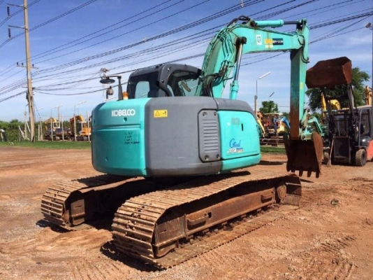 ขายรถแบคโฮ KOBELCO SK135SR YY04 ปี 2008 สภาพสวยพร้อมใช้งาน รถนอกนำเข้าเองจากญี่ปุ่น มีVDOการทำงานครับ ขายรถแบคโฮ KOBELCO SK135SR YY04 ปี 2008 สภาพสวยพร้อมใช้งาน รถนอกนำเข้าเองจากญี่ปุ่น มีVDOการทำงานครับ