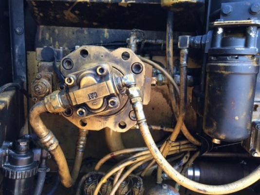 ขายรถแบคโฮ CAT 312B สภาพสวยพร้อมใช้งาน รถนอกนำเข้าเองจากญี่ปุ่น มีVDOการทำงานครับ