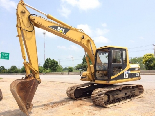 ขายรถแบคโฮ CAT 312B สภาพสวยพร้อมใช้งาน รถนอกนำเข้าเองจากญี่ปุ่น มีVDOการทำงานครับ