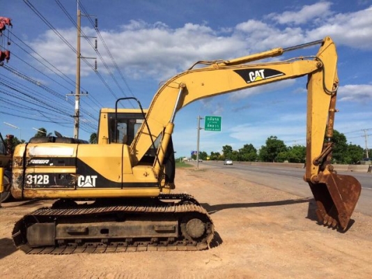 ขายรถแบคโฮ CAT 312B สภาพสวยพร้อมใช้งาน รถนอกนำเข้าเองจากญี่ปุ่น มีVDOการทำงานครับ