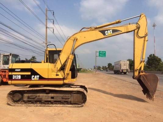 ขายรถแบคโฮ CAT 312B สภาพสวยพร้อมใช้งาน รถนอกนำเข้าเองจากญี่ปุ่น มีVDOการทำงานครับ
