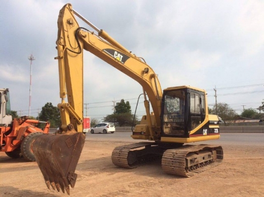 ขายรถแบคโฮ CAT 312B สภาพสวยพร้อมใช้งาน รถนอกนำเข้าเองจากญี่ปุ่น มีVDOการทำงานครับ