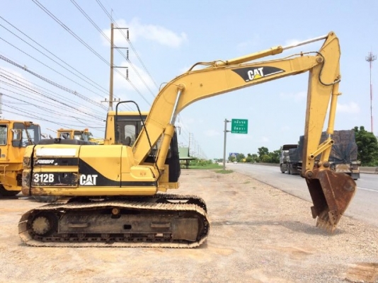 ขายรถแบคโฮ CAT 312B สภาพสวยพร้อมใช้งาน รถนอกนำเข้าเองจากญี่ปุ่น มีVDOการทำงานครับ