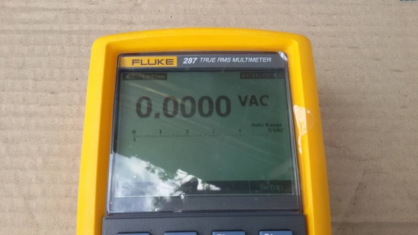 multimeter Fluke 287 ( ชาติ ลำพูน ) multimeter Fluke 287 ( ชาติ ลำพูน )