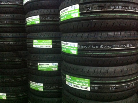 ขายยางใหม่ BRIDGESTONE ECOPIA EP200 245/45-18