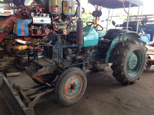 ขายรถไถ คูโบต้า L2601 เพลาเดียวมีใบดัน+ผาน 5 เครื่องดีปั้มดี หางไม่ตก