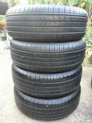 ขายยาง Hankook 205-60-16 ปี 10 ดอกแน่น สภาพสวย ไม่ร้าว ไม่บวม