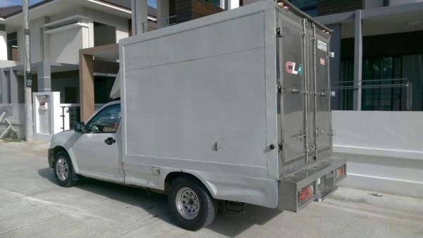 ขาย isuzu d max หัวเดียว +ตู้เย็น-18องศา เครื่อง2500cc