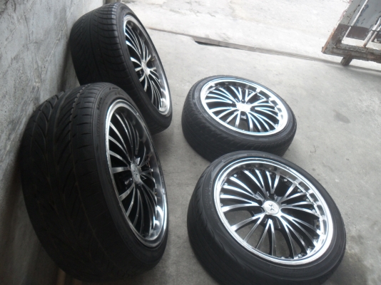 ล้อแม็ก 17นิ้ว 4รู100 พร้อมยาง สวยๆ 4 ล้อ ราคา 6700 บาท ล้อแม็ก 17นิ้ว 4รู100 พร้อมยาง สวยๆ 4 ล้อ ราคา 6700 บาท