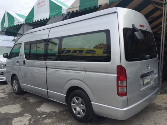 ขายรถตู้ดีเซล2.5ปี10เกียMT โทร0877758887 นางเบสท์รถตู้ท่าพระ