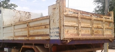 ขายชุดดั้ม ราคา 89,000บ  ชุดดั้มสามมิตรแท้ 6ตัน อุปกรณ์ปั้มครบ กะบะ5คิวสวยๆไม่มีผุ ก้วง 2.3ม ยาว3.80ม พร้อมประกอบใช้งาน