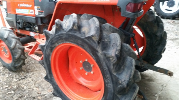 ขายรถไถคูโบต้า KUBOTA L3408DI (4WD) รถสวยรถดีมาอีกคันครับ ขายรถไถคูโบต้า KUBOTA L3408DI (4WD) รถสวยรถดีมาอีกคันครับ