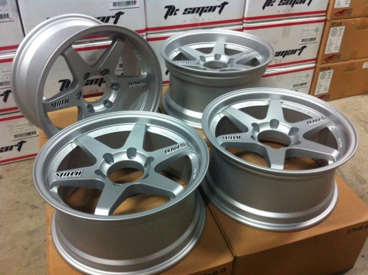 ขายล้อใหม่ TE37 ก้านตรงขอบ17 หน้า8 หลัง9 6รู วงละ 4500