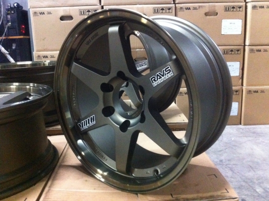 ขายล้อใหม่ TE37 ก้านตรงขอบ17 หน้า8 หลัง9 6รู วงละ 4500