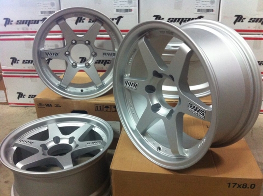 ขายล้อใหม่ TE37 ก้านตรงขอบ17 หน้า8 หลัง9 6รู วงละ 4500