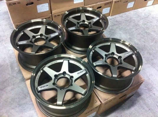 ขายล้อใหม่ TE37 ก้านตรงขอบ17 หน้า8 หลัง9 6รู วงละ 4500