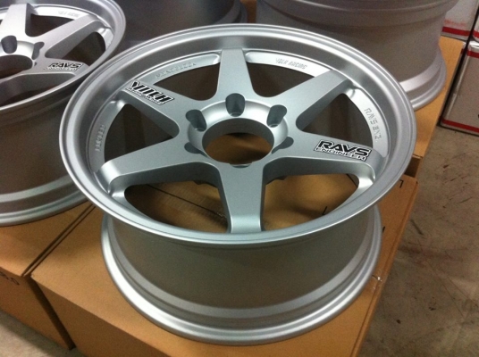 ขายล้อใหม่ TE37 ก้านตรงขอบ17 หน้า8 หลัง9 6รู วงละ 4500