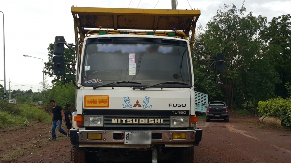 ขายรถพ่วง 18 ล้อ แม่+ลูก กระบะเนียม MITSUBISHU FN527M ปี.43 ลูกปี.47.เครื่อง225 โบ เกียร์ฟูลเลอร์ รถสวย ราคา1350000 สนใจรีบจองด่วน