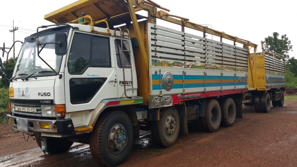 ขายรถพ่วง 18 ล้อ แม่+ลูก กระบะเนียม MITSUBISHU FN527M ปี.43 ลูกปี.47.เครื่อง225 โบ เกียร์ฟูลเลอร์ รถสวย ราคา1350000 สนใจรีบจองด่วน