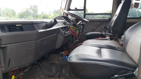 ขายรถพ่วง 18 ล้อ แม่+ลูก กระบะเนียม MITSUBISHU FN527M ปี.43 ลูกปี.47.เครื่อง225 โบ เกียร์ฟูลเลอร์ รถสวย ราคา1350000 สนใจรีบจองด่วน