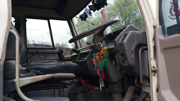 ขายรถพ่วง 18 ล้อ แม่+ลูก กระบะเนียม MITSUBISHU FN527M ปี.43 ลูกปี.47.เครื่อง225 โบ เกียร์ฟูลเลอร์ รถสวย ราคา1350000 สนใจรีบจองด่วน