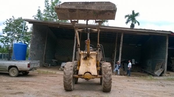 ขายรถตัก KOMATSU JH รถใช้งานอยู่ทุกวัน ยางดี เครื่องดี ปั้มดี ราคาต่อรองได้ ขายรถตัก KOMATSU JH รถใช้งานอยู่ทุกวัน ยางดี เครื่องดี ปั้มดี ราคาต่อรองได้