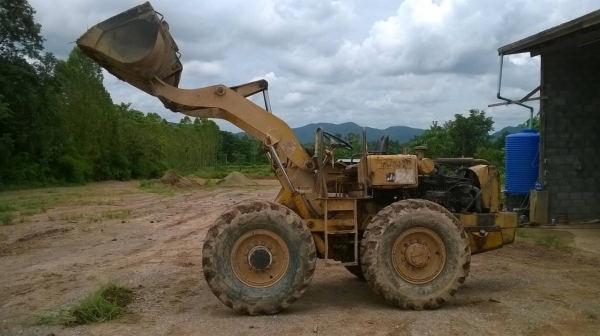 ขายรถตัก KOMATSU JH รถใช้งานอยู่ทุกวัน ยางดี เครื่องดี ปั้มดี ราคาต่อรองได้ ขายรถตัก KOMATSU JH รถใช้งานอยู่ทุกวัน ยางดี เครื่องดี ปั้มดี ราคาต่อรองได้