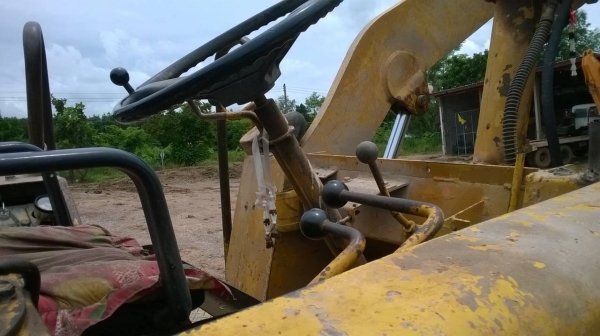 ขายรถตัก KOMATSU JH รถใช้งานอยู่ทุกวัน ยางดี เครื่องดี ปั้มดี ราคาต่อรองได้ ขายรถตัก KOMATSU JH รถใช้งานอยู่ทุกวัน ยางดี เครื่องดี ปั้มดี ราคาต่อรองได้