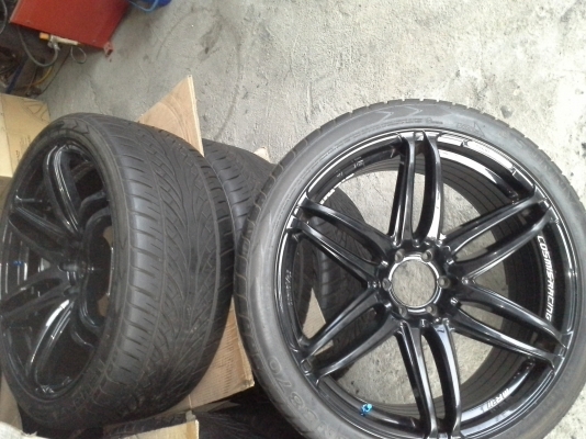 แม๊กซ์ติดยางขอบ 24"