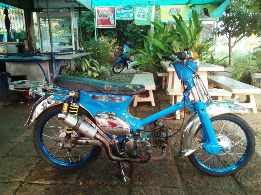 ขาย C70 เครื่องเวฟZ สภาพสวยๆ เครื่องเเน่นๆ (มีสำเนาหน้าเล่มเครื่อง+สำเนาหน้าเล่มโครง) ค่าตัว 9900 บาท สนใจทักเเชทหรือโทร.089-8054390 โอ๋ อยู่จังหวัด ลพบุรี